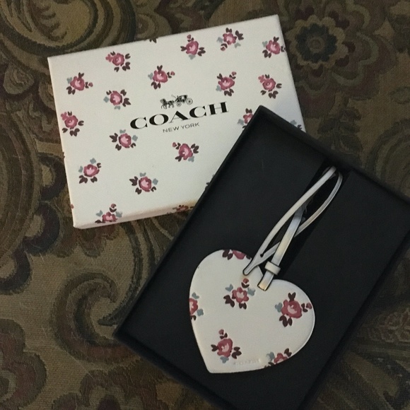 Coach Flower Heart Purse Charm fob - Picture 1 of 3